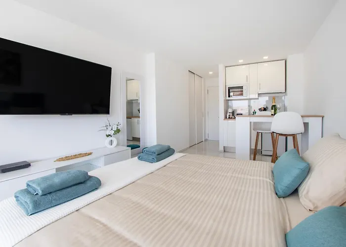 Magic Ocean Ponderosa アパート *